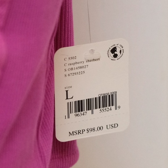 Free People Have My Heart Cami  🙌🏻✨⏰💭🤝⌛️ Eyelet Detail & sweet button detail - Picture 7 of 15